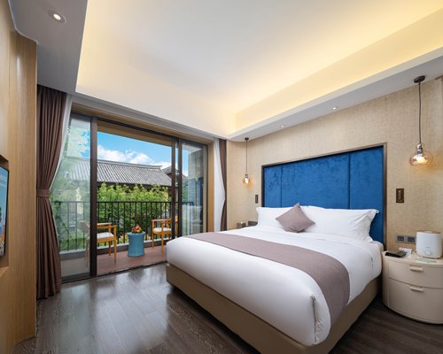 Wyndham Grand Plaza Royale Jinlin Lijiang - 3 Nights