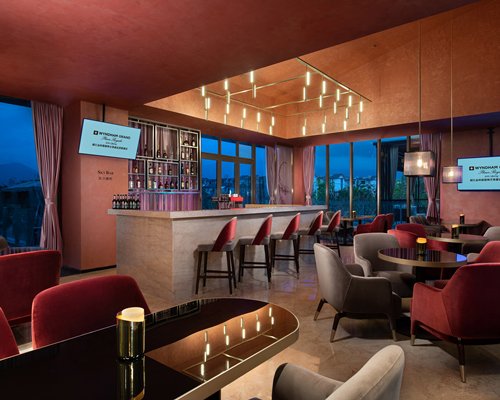 Wyndham Grand Plaza Royale Jinlin Lijiang - 3 Nights