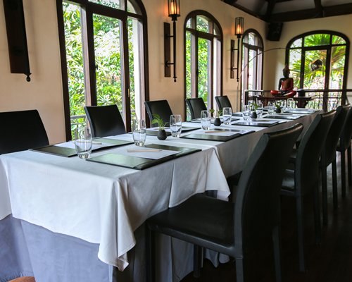 Heritage Suites Hotel - 4 Nights
