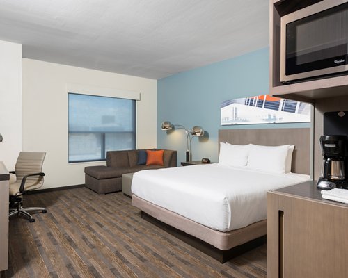 Hyatt House Austin Downtown