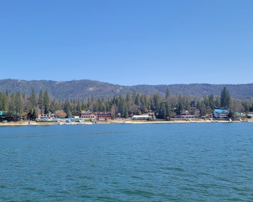 The Pines Resort - 5 Nights