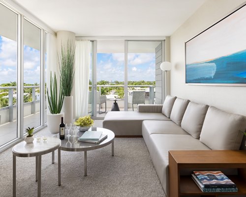The Altair Hotel Bay Harbor - 5 Nights