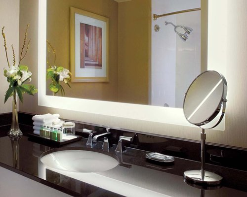 Westin Arlington - 5 Nights