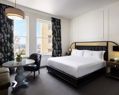 The Candler Hotel, Curio Collection by Hilton - 3 Nights