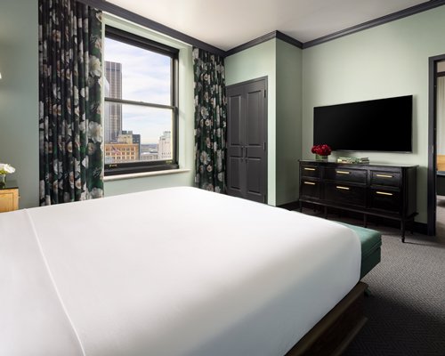 The Candler Hotel, Curio Collection by Hilton - 3 Nights
