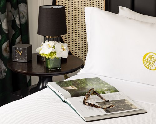 The Candler Hotel, Curio Collection by Hilton - 3 Nights