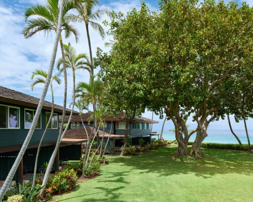 Royal Lahaina Resort and Bungalows - 5 Nights