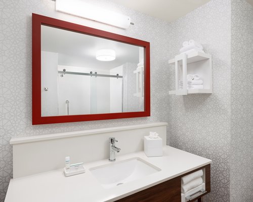 Hampton Inn Oakhurst Yosemite - 5 Nights