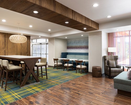 Hampton Inn Oakhurst Yosemite - 5 Nights