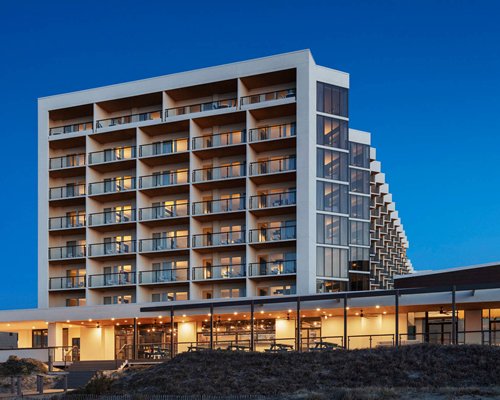 Delta Hotels Virginia Beach Bayfront Suites - 5 Nights