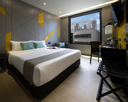 Hotel Mi Bencoolen - 3 Nights
