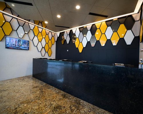 Hotel Mi Bencoolen - 3 Nights