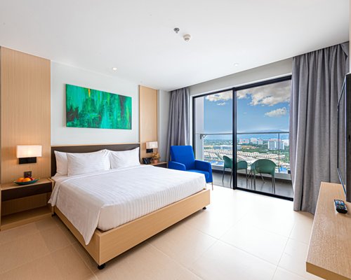 The Empyrean Cam Ranh Beach Resort - 4 Nights