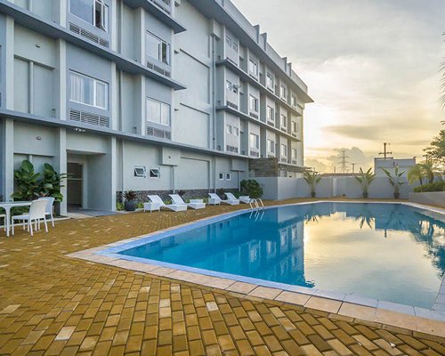 Microtel by Wyndham Pampanga - 4 Nights