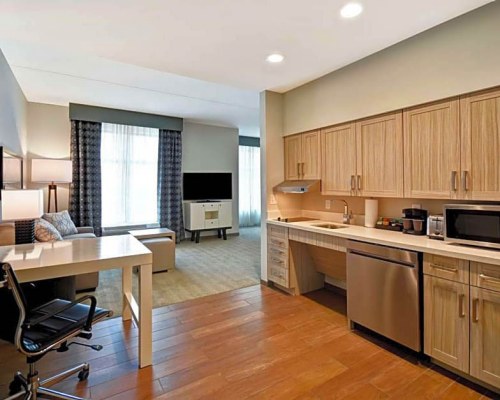 Homewood Suites by H...