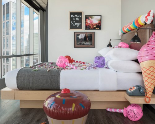 Moxy Boston Downtown - 5 Nights