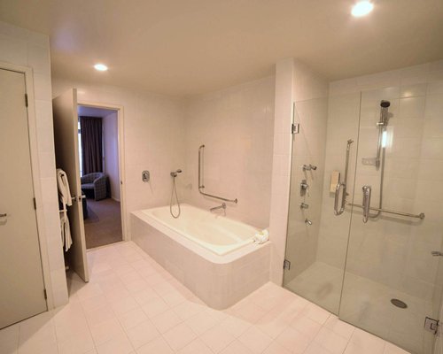 The Bishop Selwyn - R