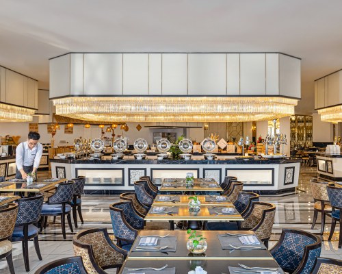 Melia Vinpearl Nha Trang Empire