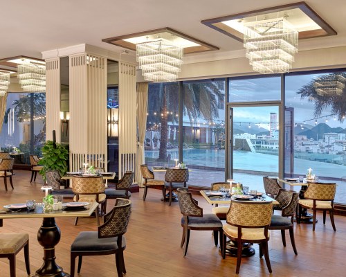 Melia Vinpearl Nha Trang Empire
