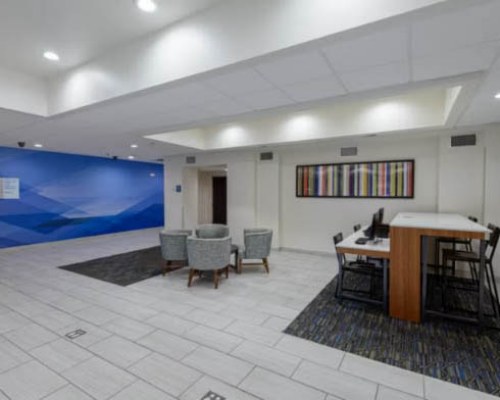 Holiday Inn Express & Suites Corpus Christi