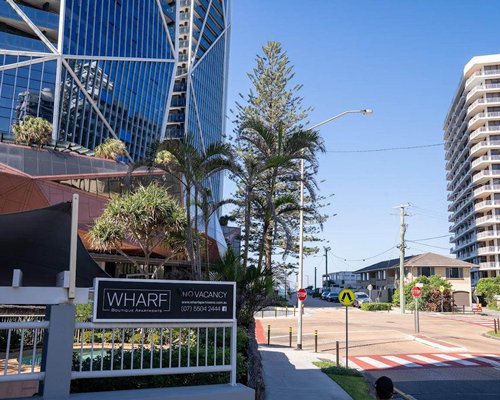 Wharf Boutique Apartment