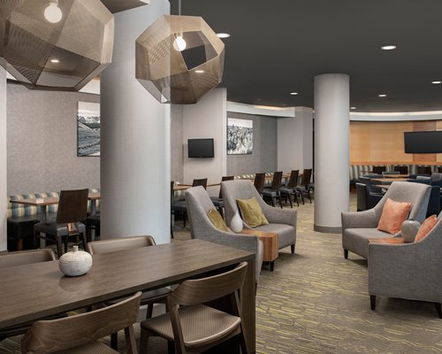 SpringHill Suites Boise Parkcenter - 5 Nights