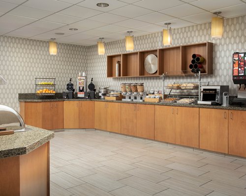 SpringHill Suites Boise Parkcenter - 5 Nights