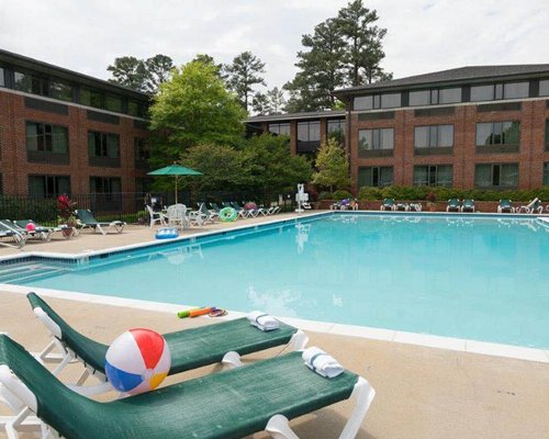 Williamsburg Woodlands Hotel & Suites - 3 Nights