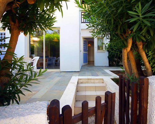 Paphos Gardens