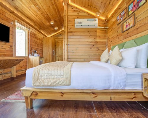 Summit Jungle Resort, Lansdowne - 3 Nights