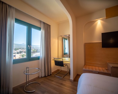 Club Hotel Loutraki - 7 Nights