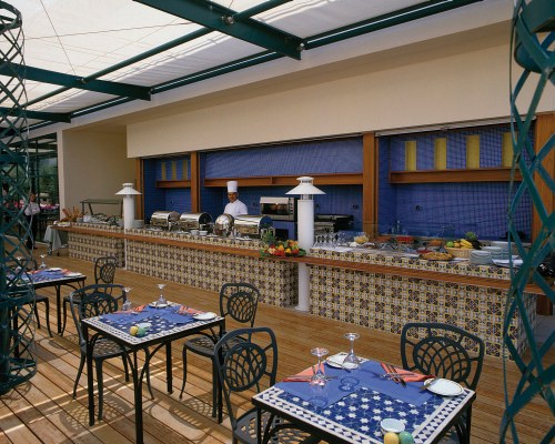 Club Hotel Loutraki - 7 Nights