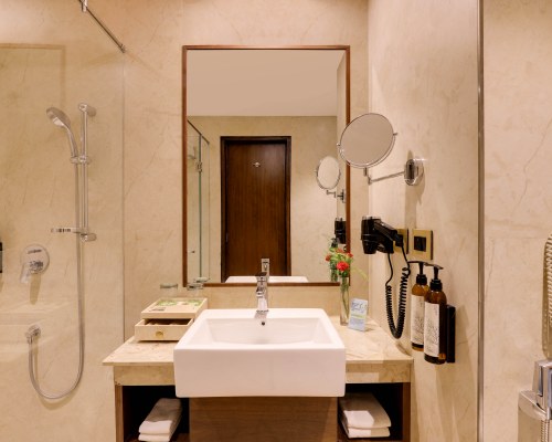 Club Mahindra Saura Hotel, Agra