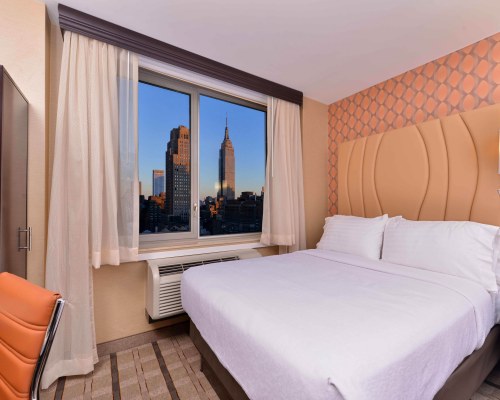 Holiday Inn Times Square - 5 Nights