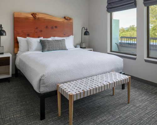 The Independence Hotel - 3 Nights