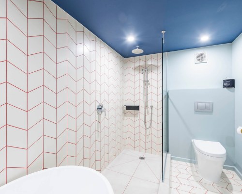 Naumi Auckland Airport Hotel - 4 Nights