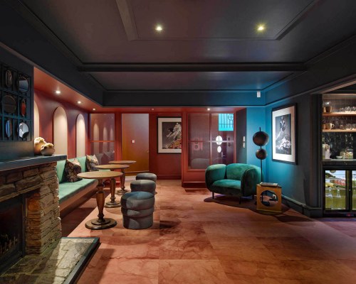 The Central Hotel Queenstown, A Naumi Chapter