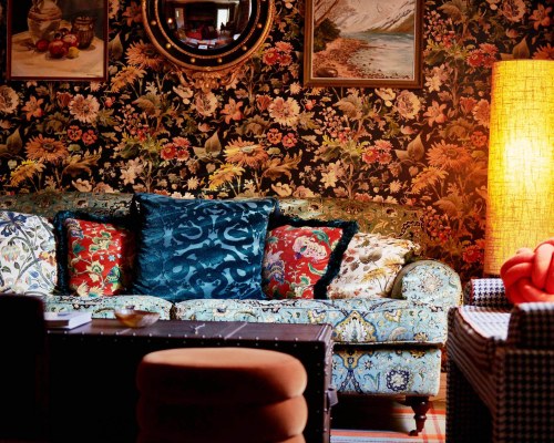 The Dairy Hotel Queenstown, A Naumi Chapter