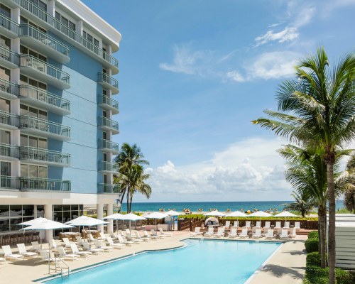 The Singer Oceanfront Resort - 5 Nights