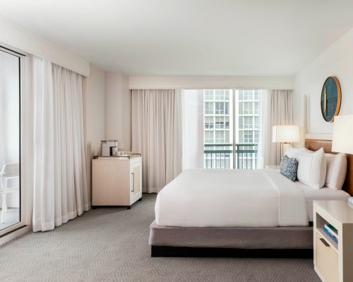 The Singer Oceanfront Resort - 5 Nights