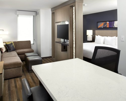 Hyatt House Denver/Lakewood at Belmar