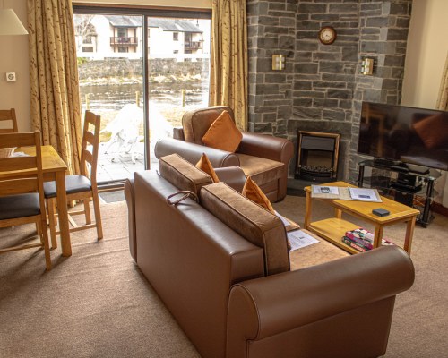 The Lakeland Village Rental