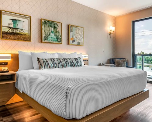 Cambria Hotel Fort Lauderdale Beach