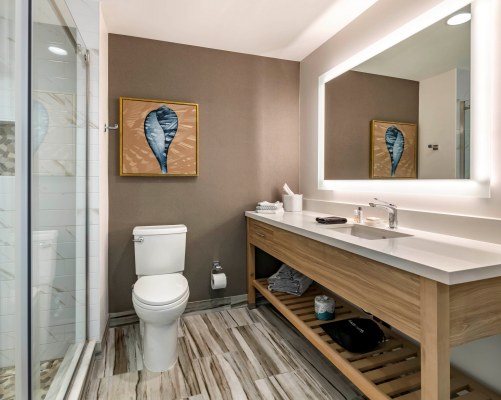 Cambria Hotel Fort Lauderdale Beach