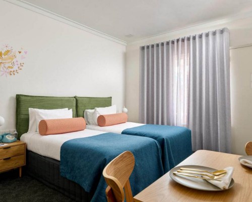 Baileys Parkside Motel - 3 Nights