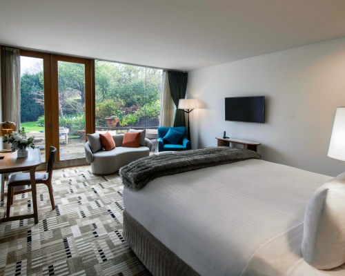 ISLINGTON HOTEL -3 Nights