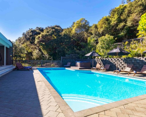 Grand Mercure Puka Park Resort - 3 Nights