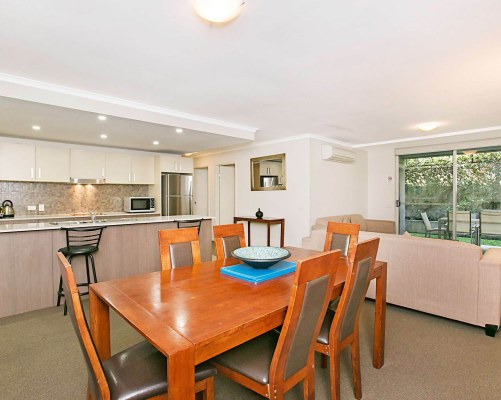 Mantra Nelson Bay - 7 Nights