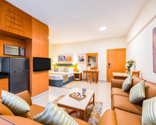 Golden Sands 3 Hotel Apartments - 4 Nights