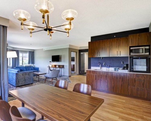 Four Points St. Catharines Niagara Suites   - 5 Nights